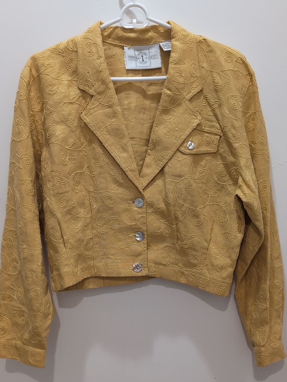 Vintage Women's Embroidered 100% Linen Light Cropped Blazer Sz 6
